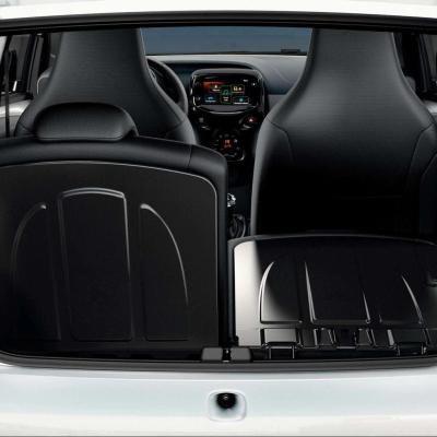 PEUGEOT 108 (2014)
